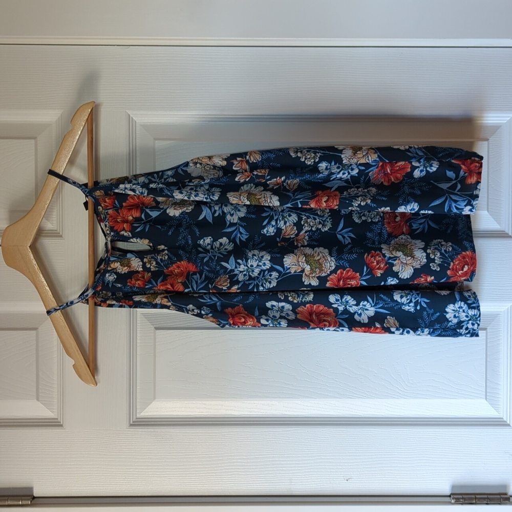 EUC Papermoon Sleeveless Blouse Sz S Blue Floral